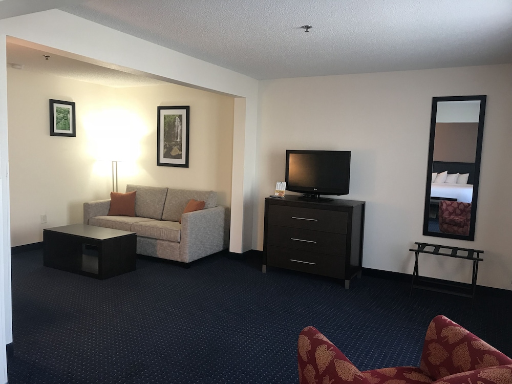 Wingate by Wyndham Augusta/Fort Gordon 25/37