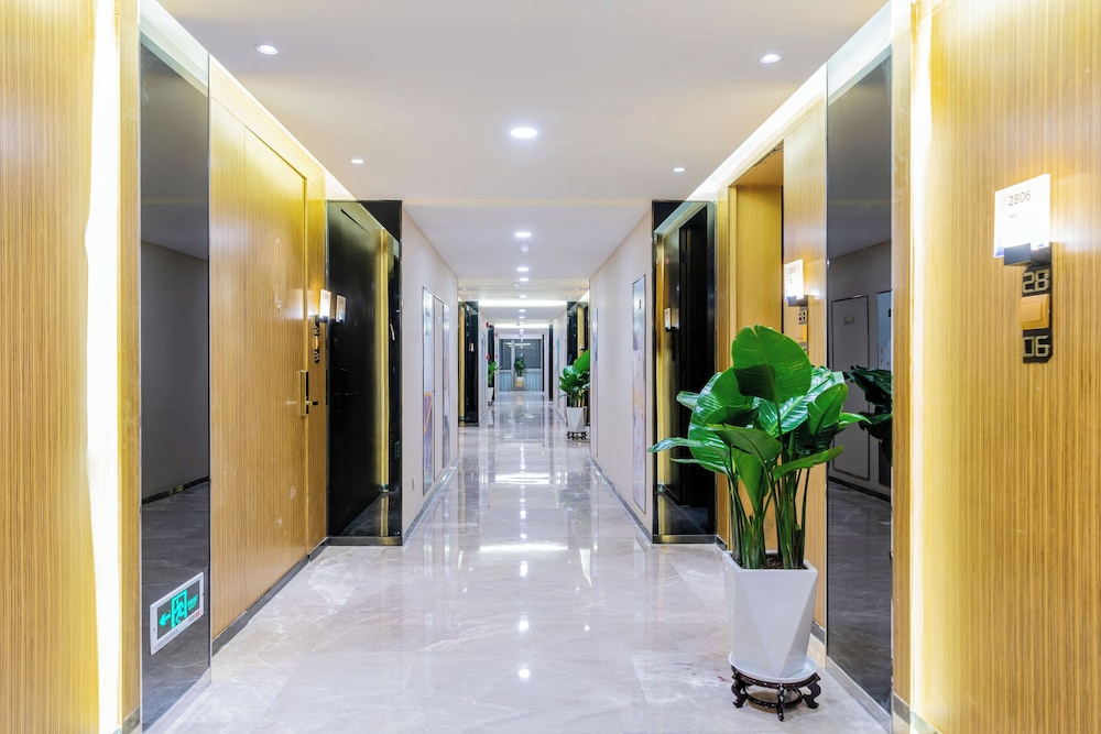 Weekend International Apartment- Beijing Rd A-mall 8/50