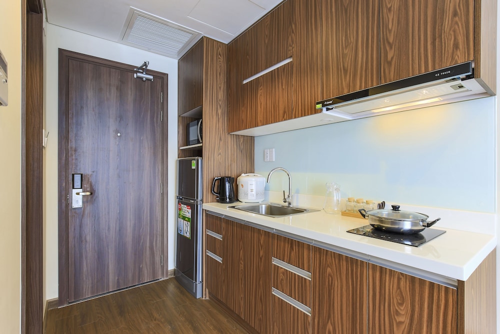 Aurora Serviced Apartments - Adults Only 36/39