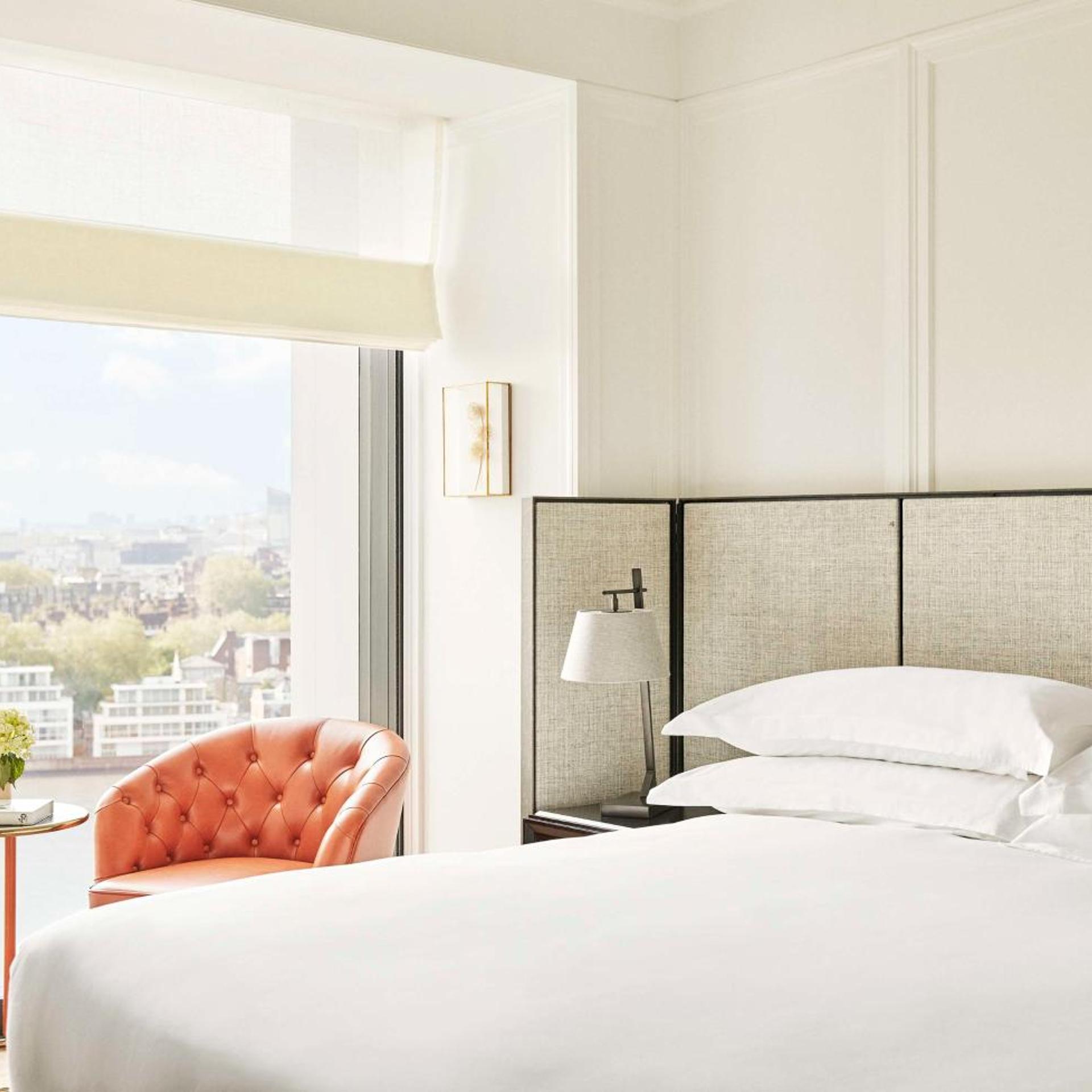 Park, Suite, River View