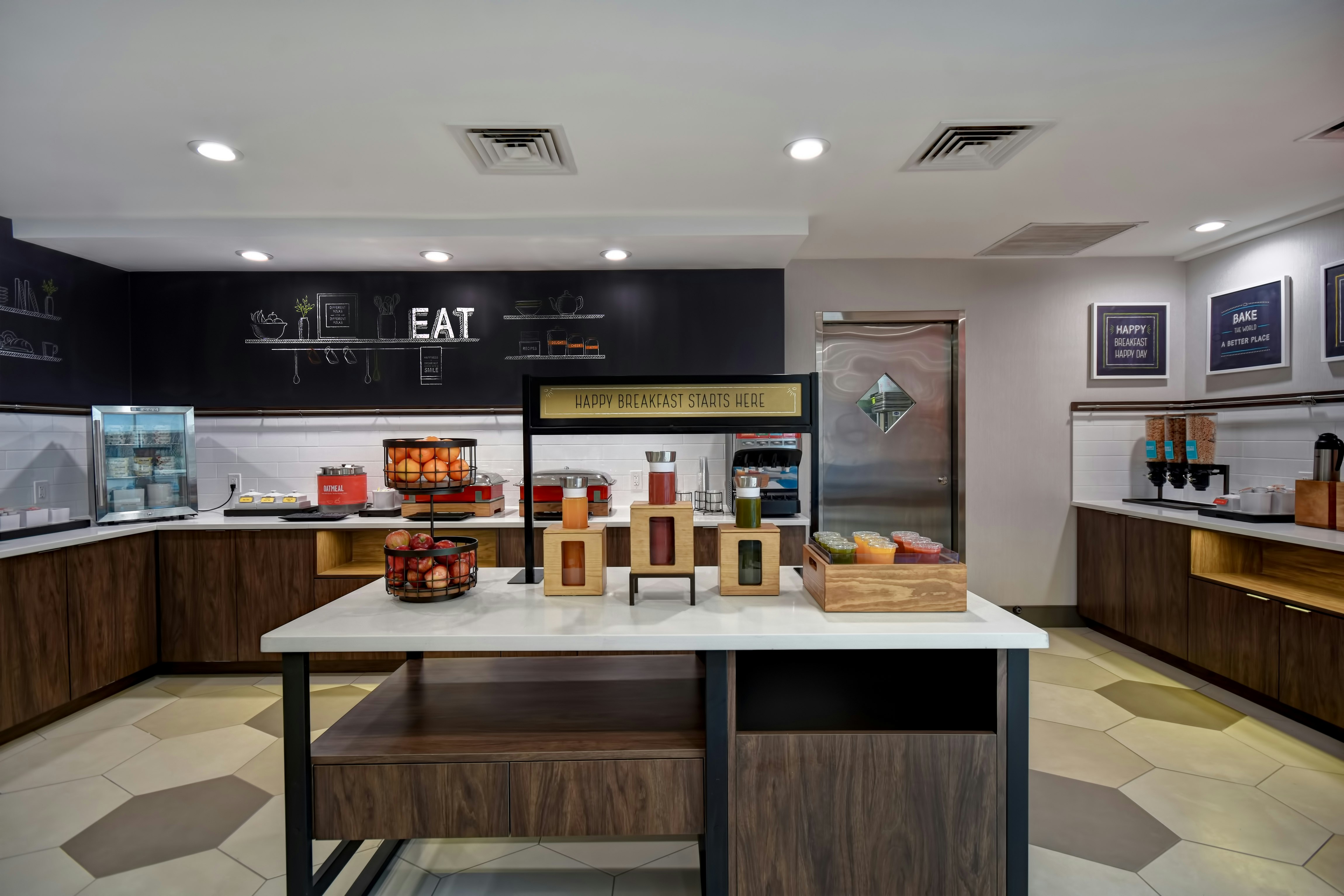 Hampton Inn NY-JFK 26/48