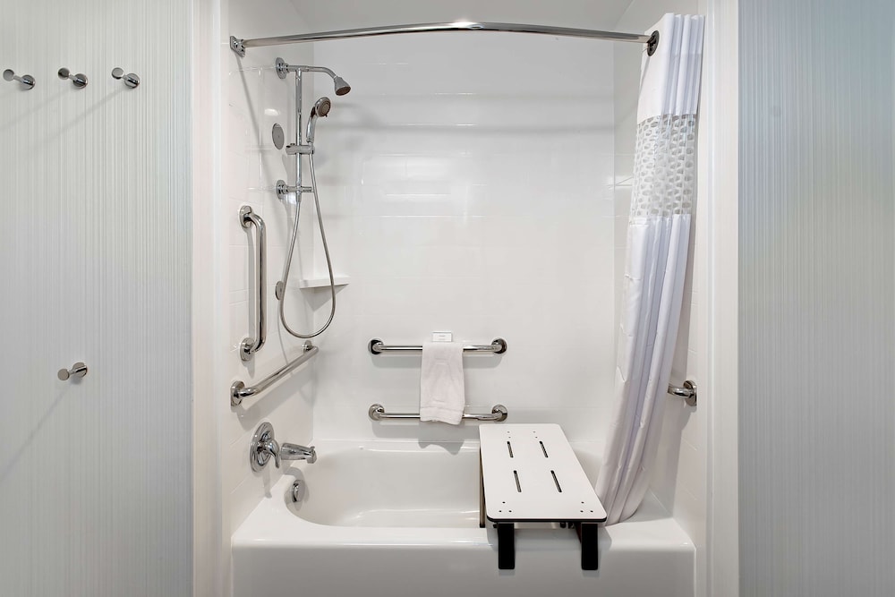 Hampton Inn Lockport - Buffalo 18/47