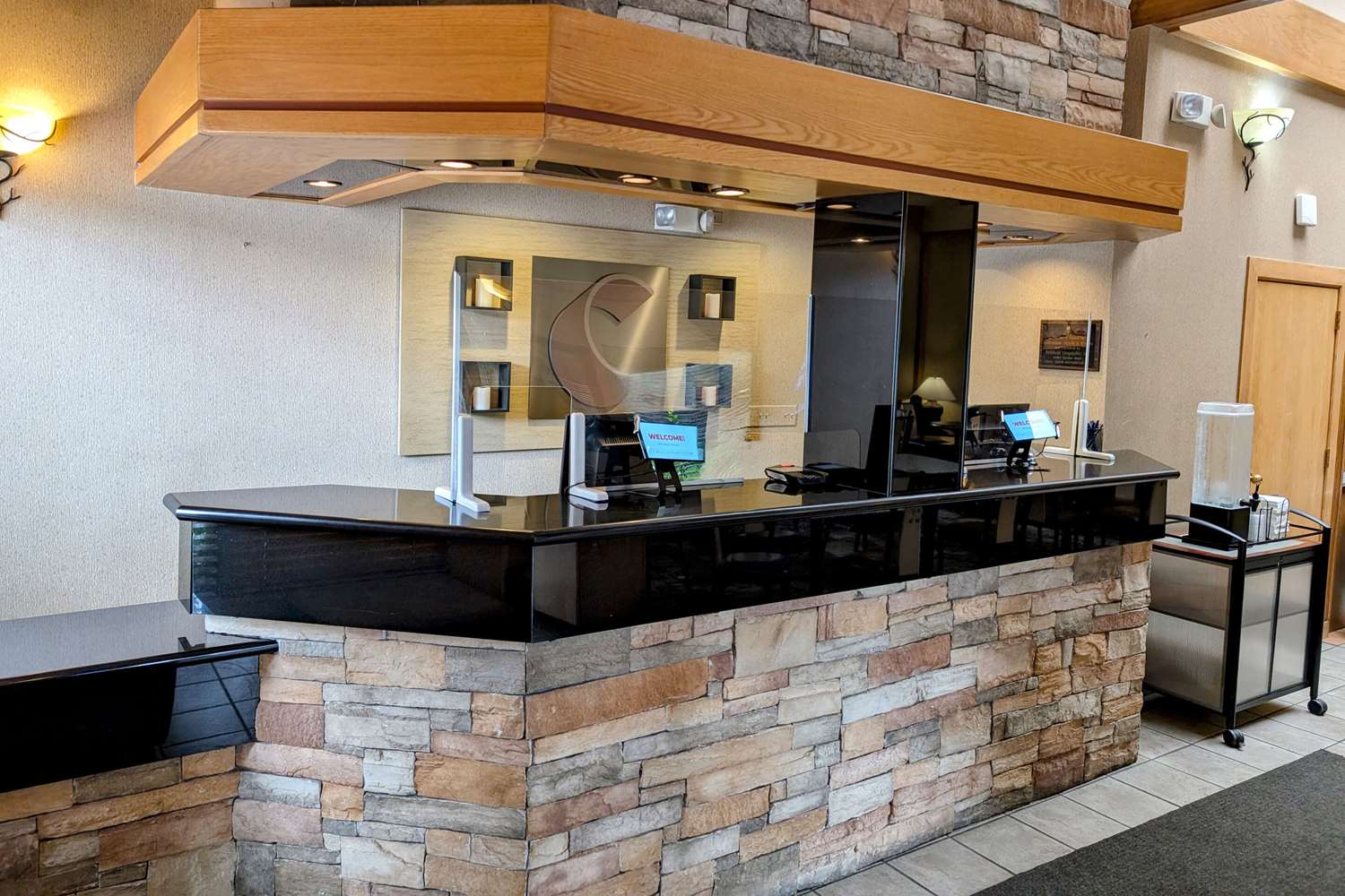 Comfort Inn Near Vail Beaver Creek 10/39