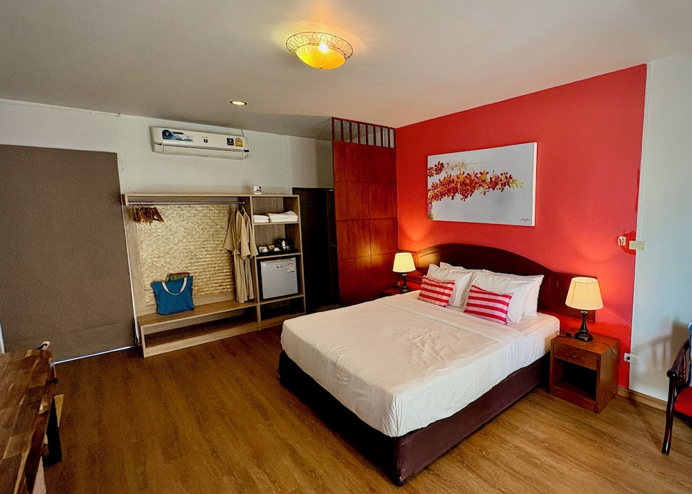 Sugar and Spice Inn 17/48
