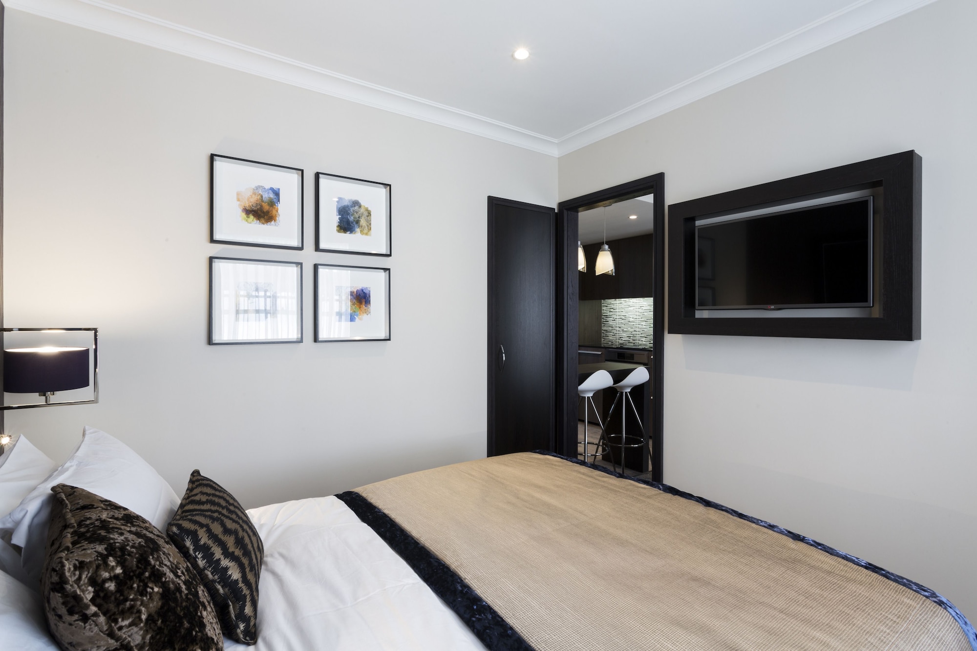 1 BEDROOM, DELUXE, SUITE, DOUBLE BED