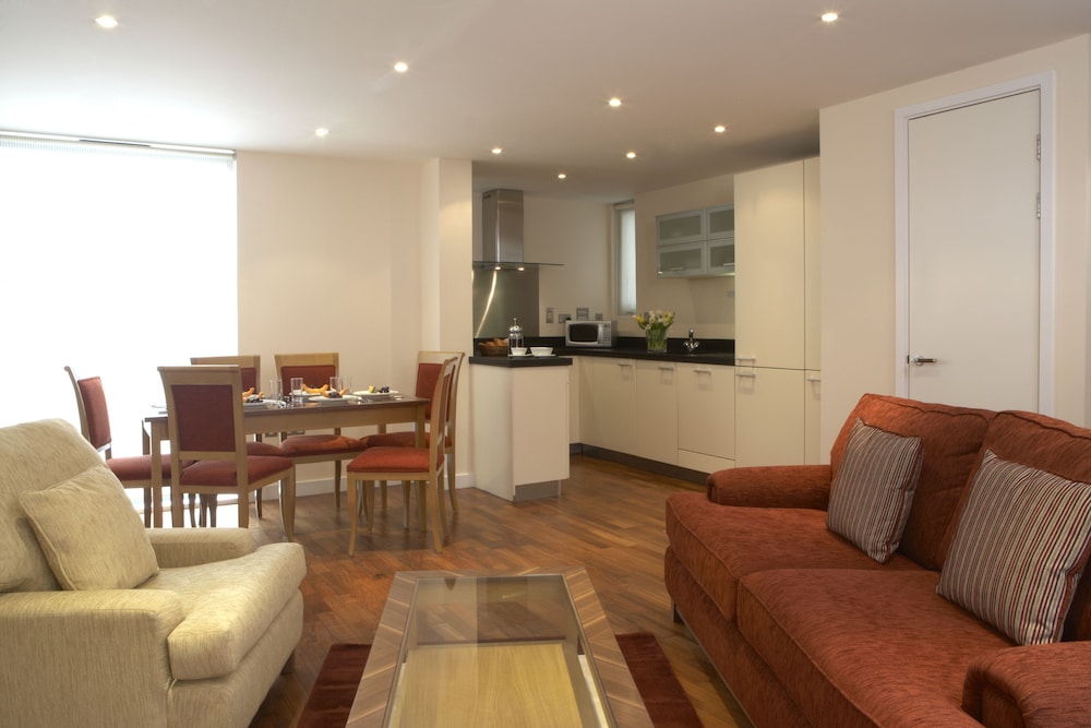 Marlin Apartments Canary Wharf 42/50