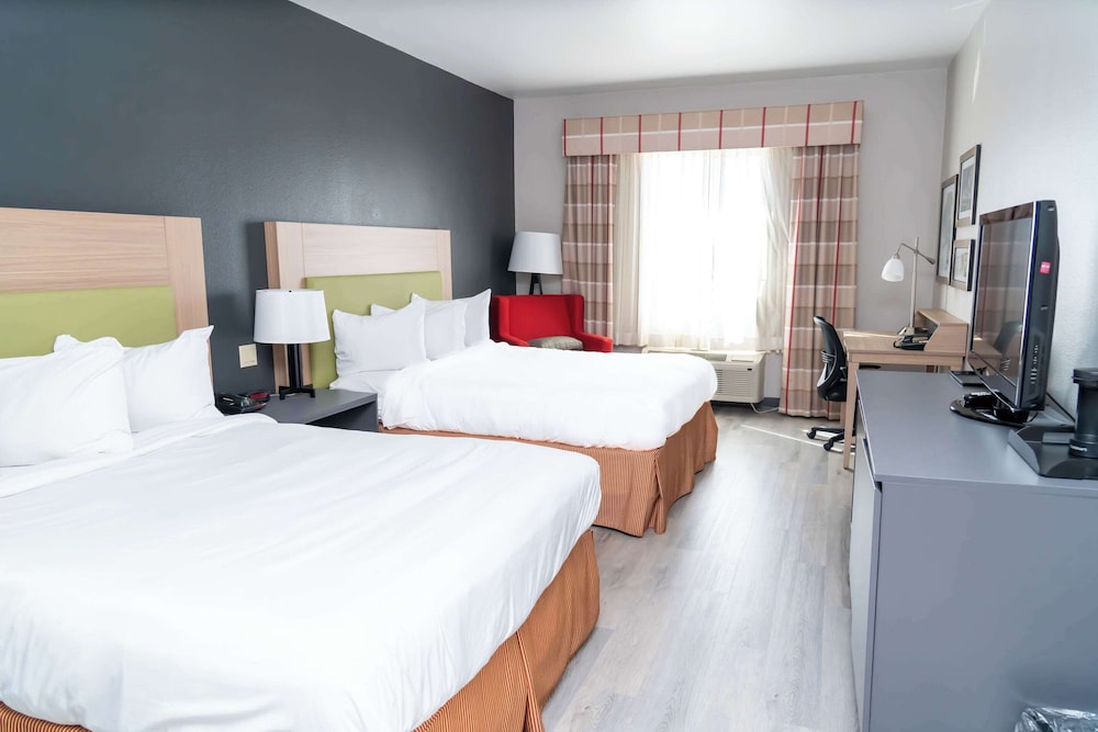 ROOM, 2 QUEEN BEDS, ACCESSIBLE