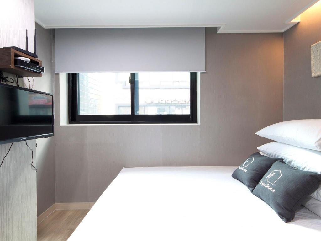 Standard, Double Bed