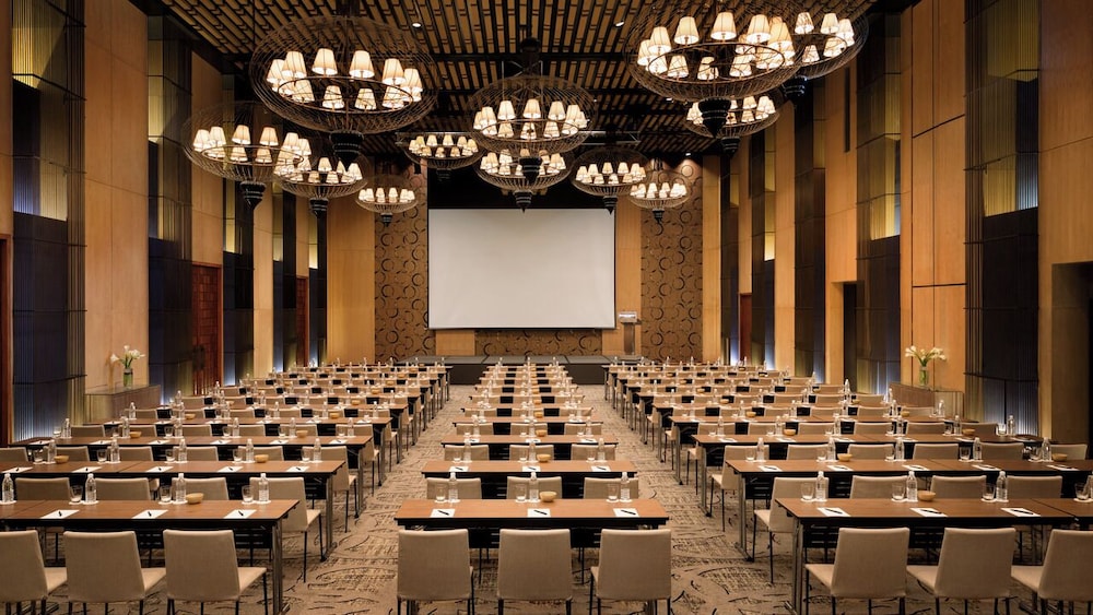 Hyatt Regency Danang Resort And Spa 61/71