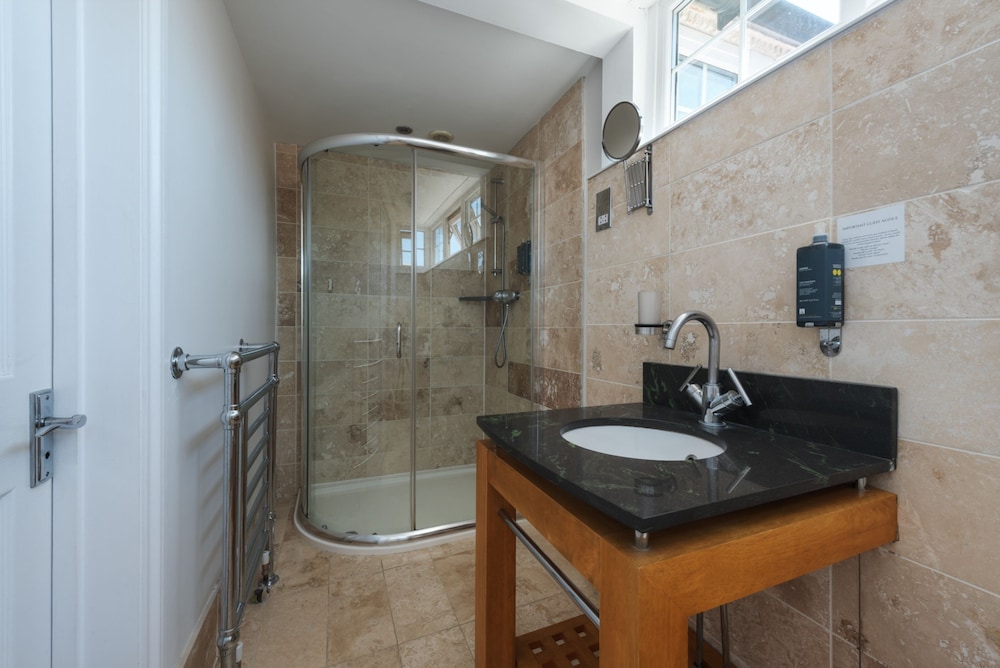 Florence House Boutique Hotel 46/48