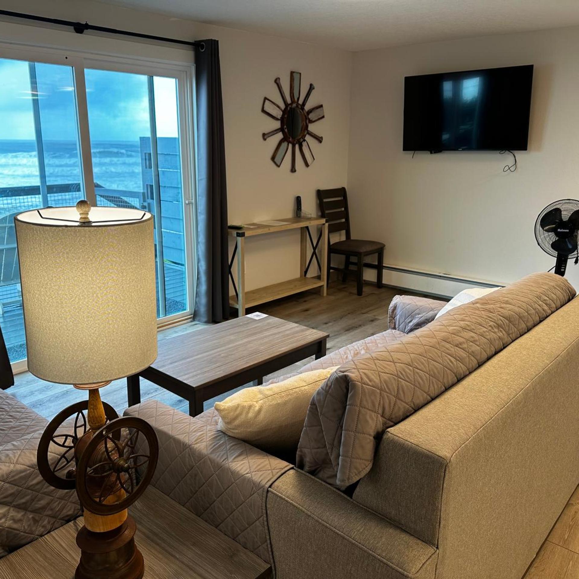 West Beach Suites 25/50