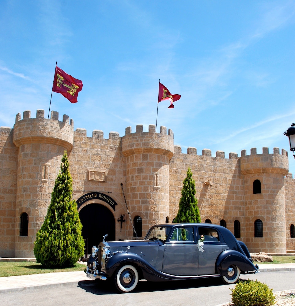 Hotel Castillo Bonavia 66/76