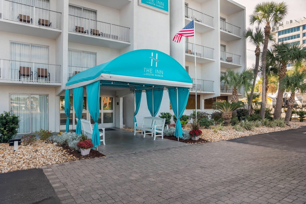 Inn on Destin Harbor, an Ascend Collection Hotel 51/59