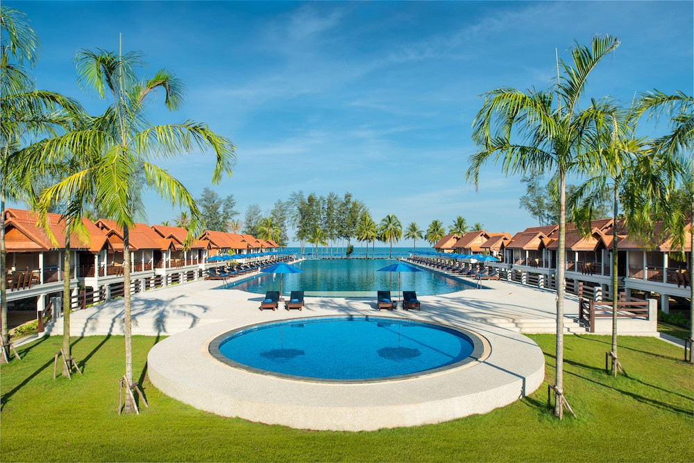 Le Menara Khao Lak 70/77