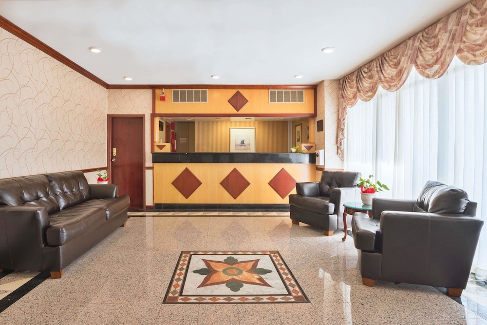 Ramada By Wyndham Pikesville Baltimore North 28/42