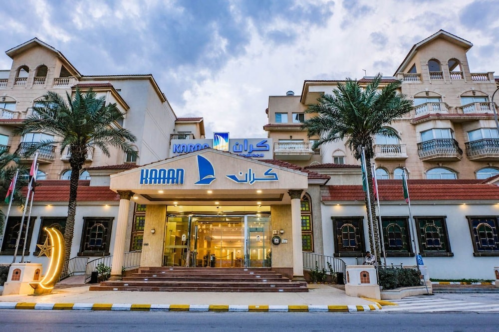 Karan Sharq for Hotel Apartments Company in JUBAIL