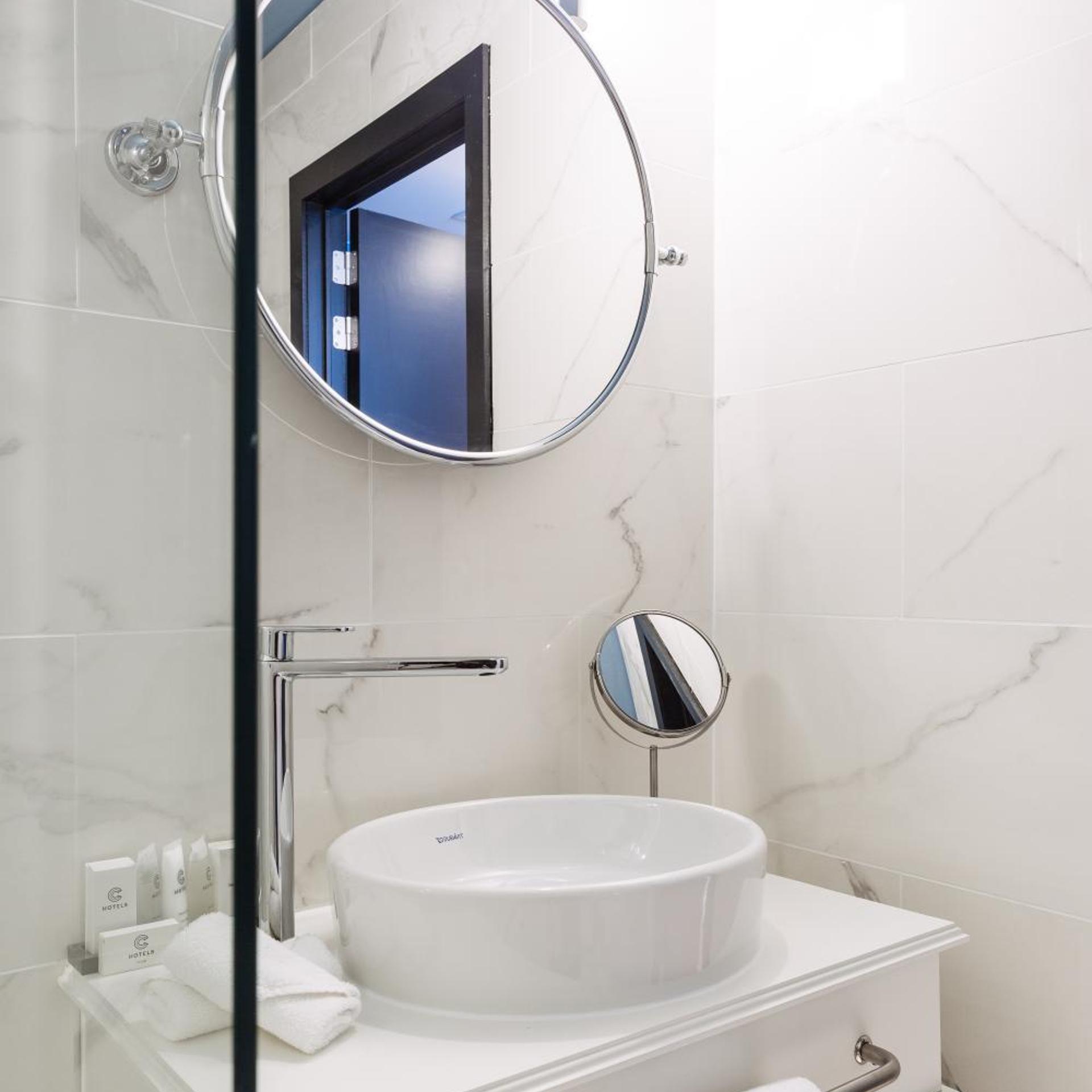 Hotel Cocoon 32/32