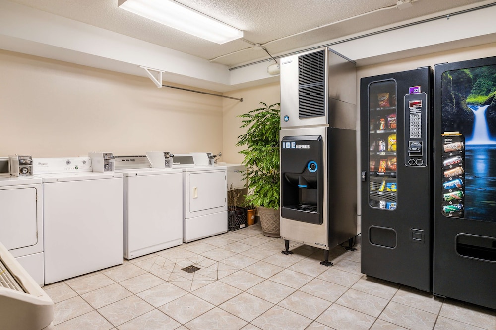 Surestay Plus Hotel By Best Western Poteau 9/36