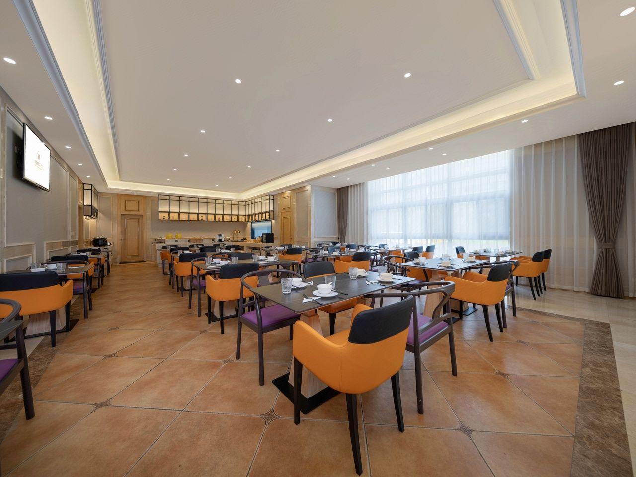 Vienna International Hotel Shanghai Baoshan International Cruise Terminal Pangu 52/62