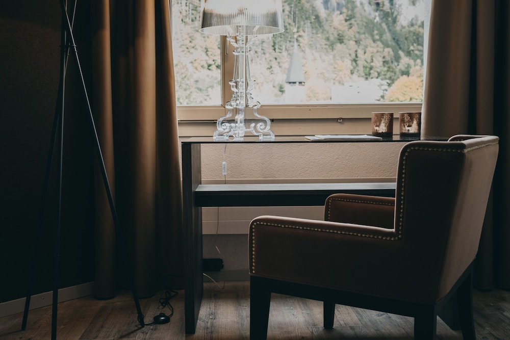ALPIN SHERPA HOTEL 46/53