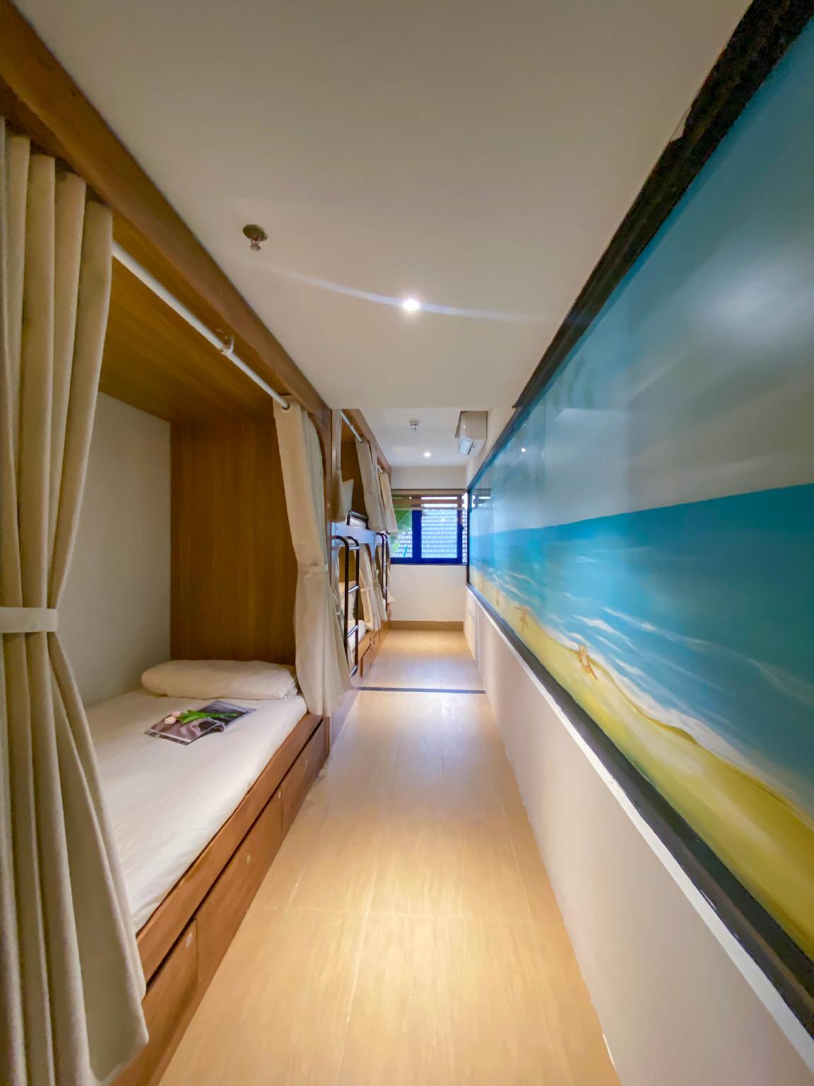 Mixed Dorm