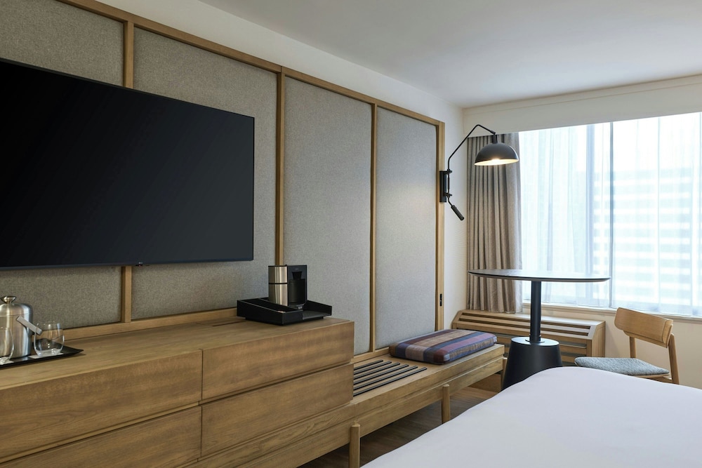 غرفة تقليدية بسرير كينج، Sheraton Philadelphia University City 5/10