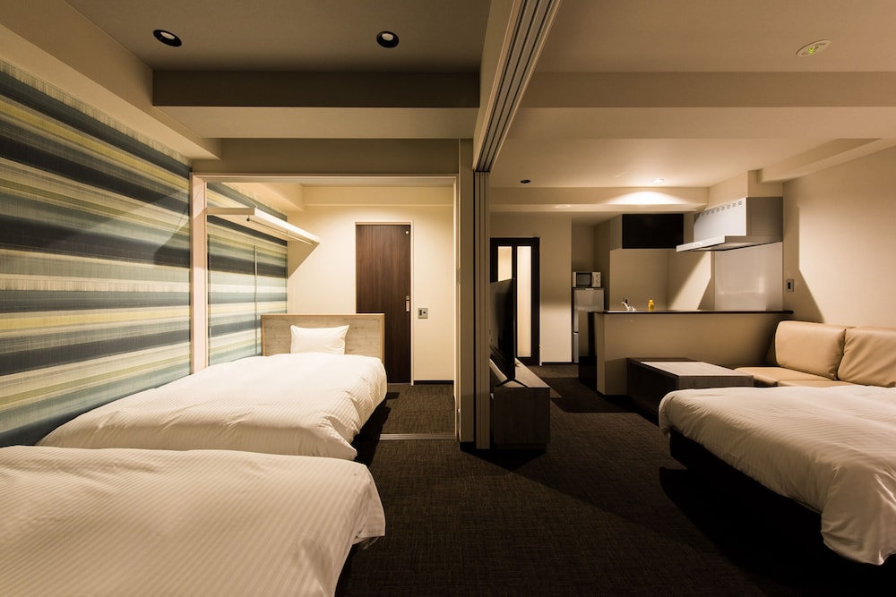 Inova Kanazawaekimae Hotel Suite 14/47