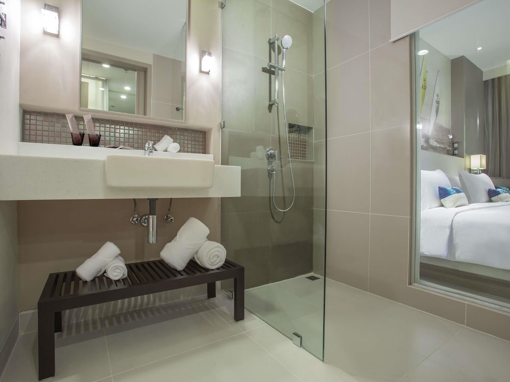 جناح بسرير كينج بإطلالة على البحر، Mercure Pattaya Ocean Resort 7/8