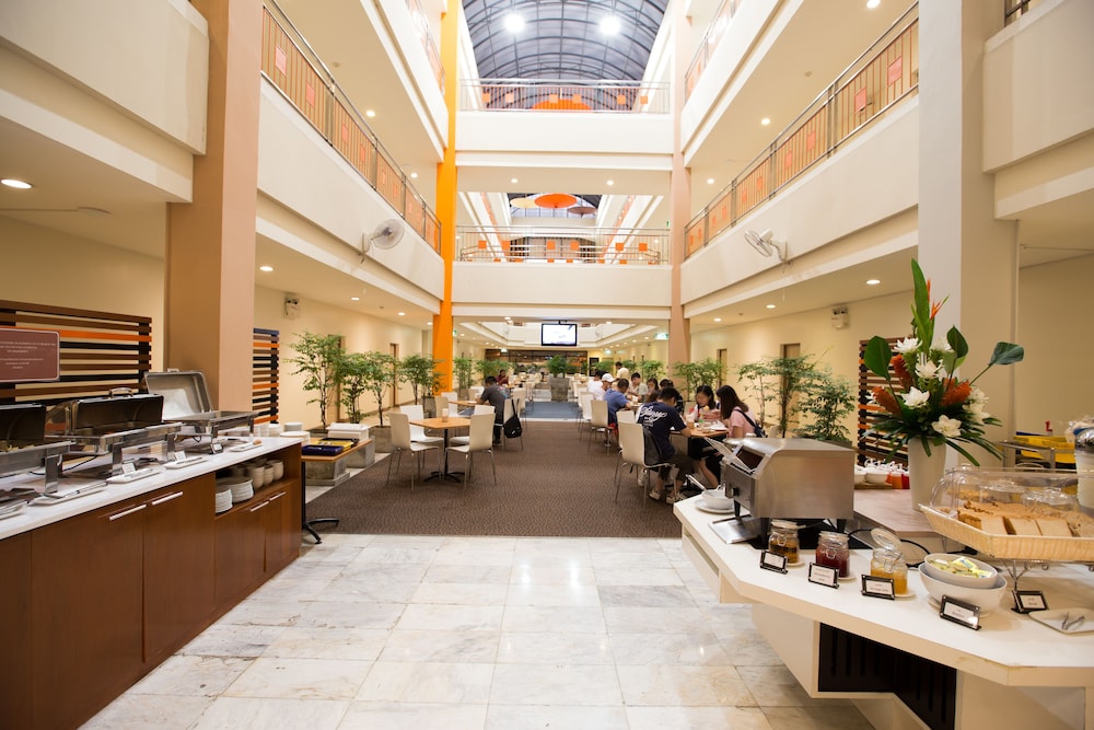 Imm Hotel Thaphae Chiang Mai 55/70