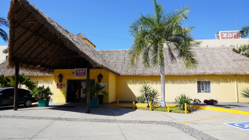 Zar Manzanillo 58/67