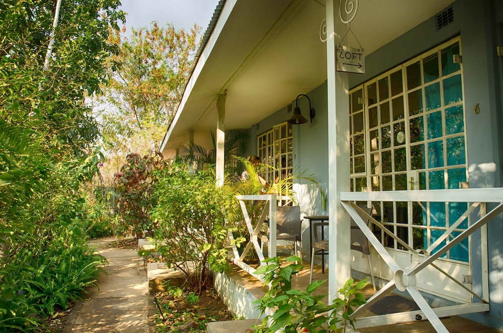 The Old House 2/37