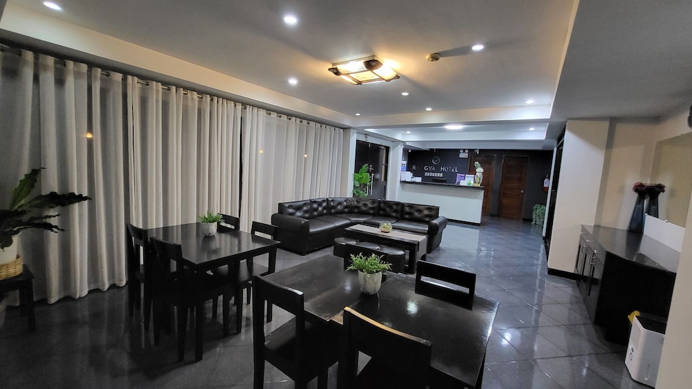 Rangya Hotel 46/66