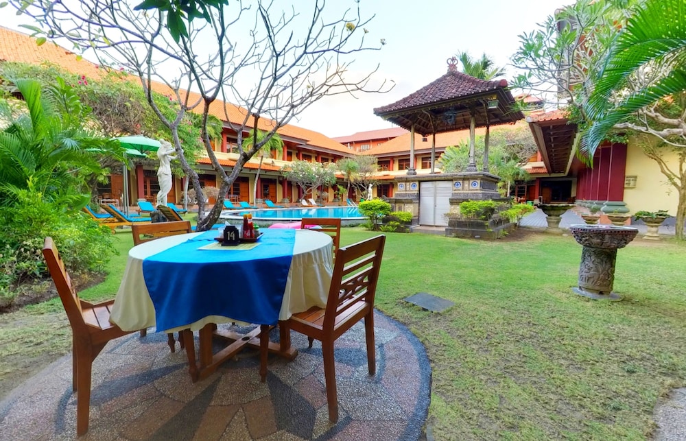 Masainn Hotel Kuta 38/41