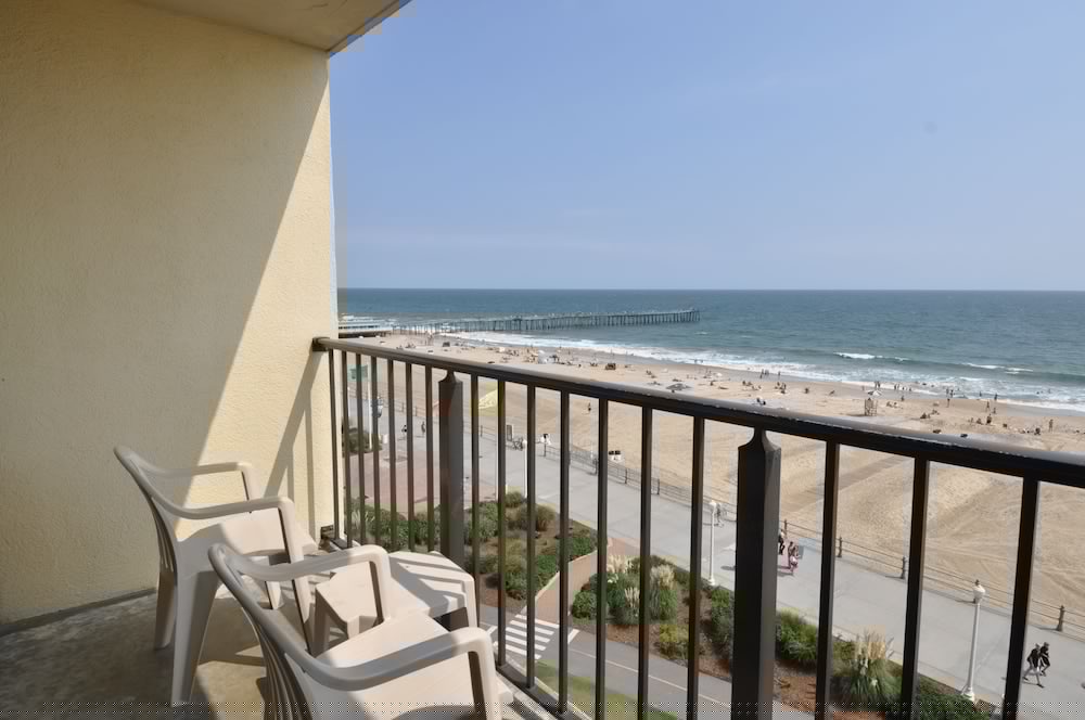 Four Points By Sheraton Virginia Beach Oceanfront 19/30
