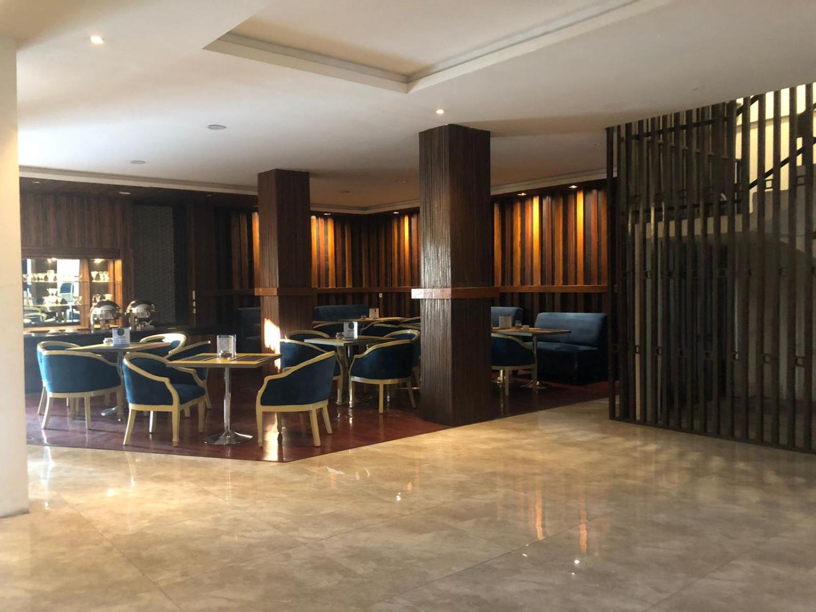Hotel Aruni Ancol 41/50