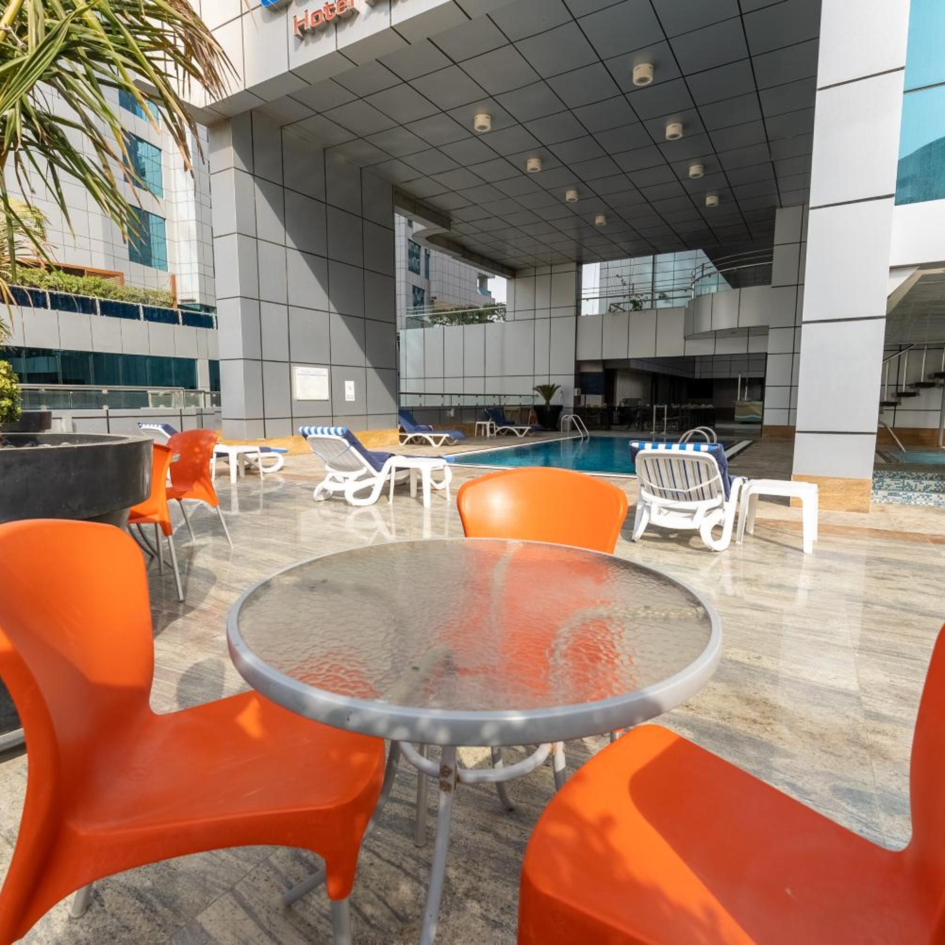Gulf Oasis Hotel Apartments 51/55