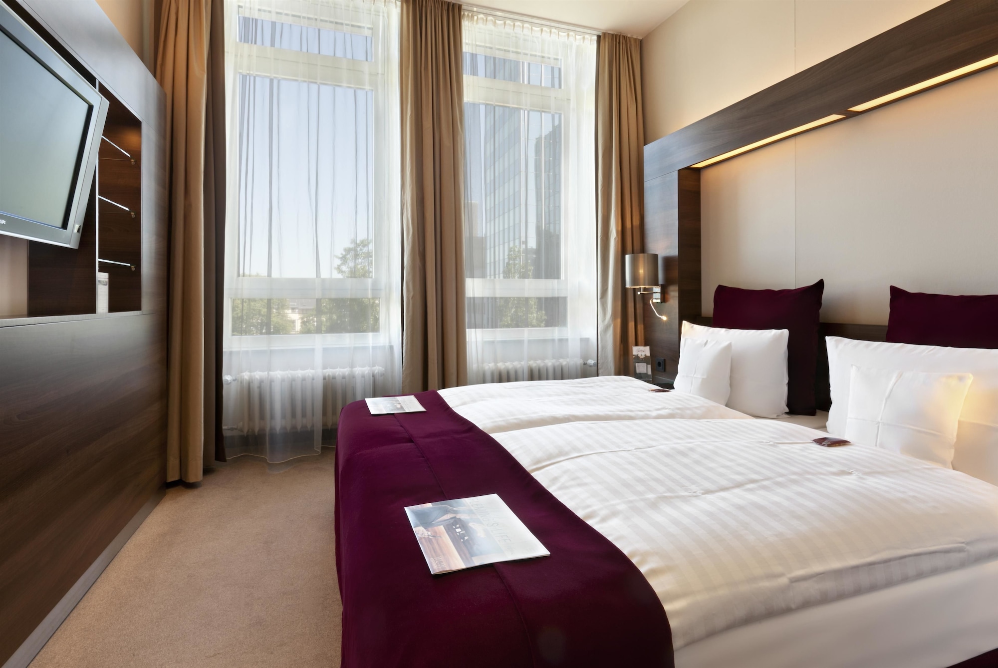 SIGNATURE, DOUBLE BED