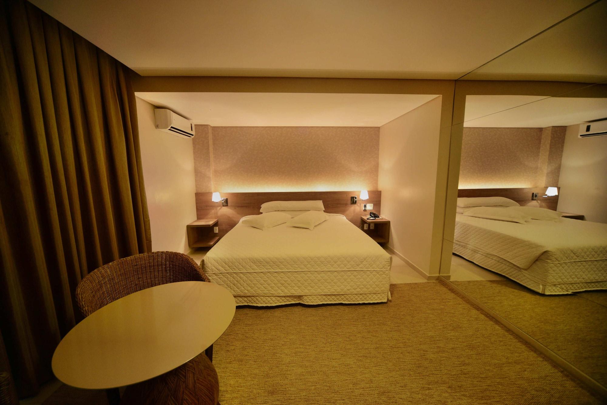 جناح، Indaia Park Hotel 2/6
