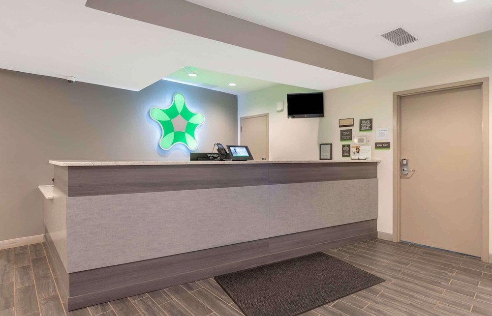 Extended Stay America Premier Suites Greenville Woodruff Road 7/52