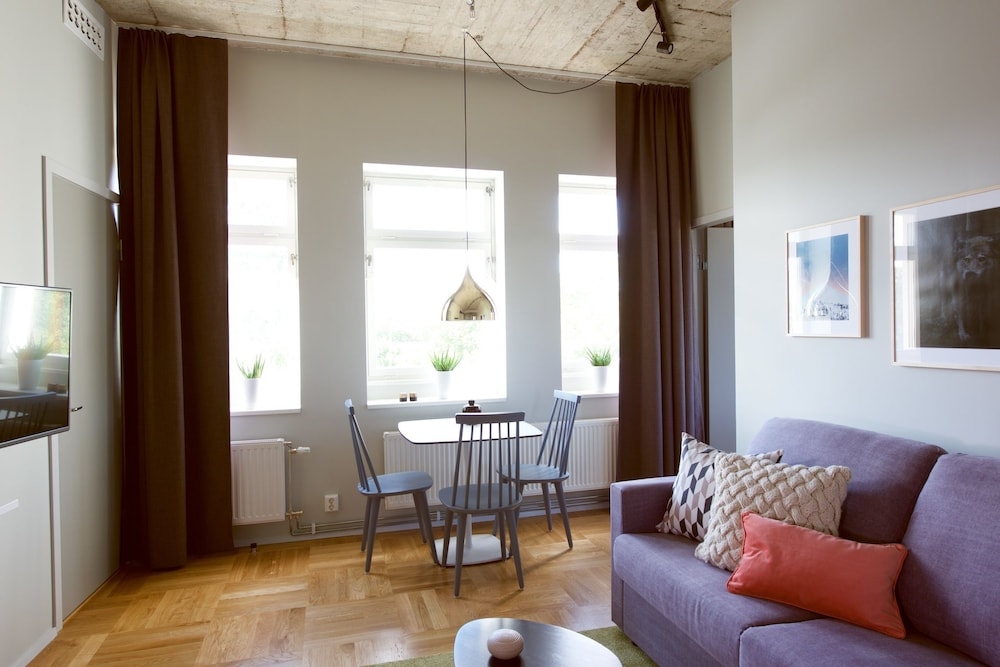 Asplund Hotel Apartments 15/25