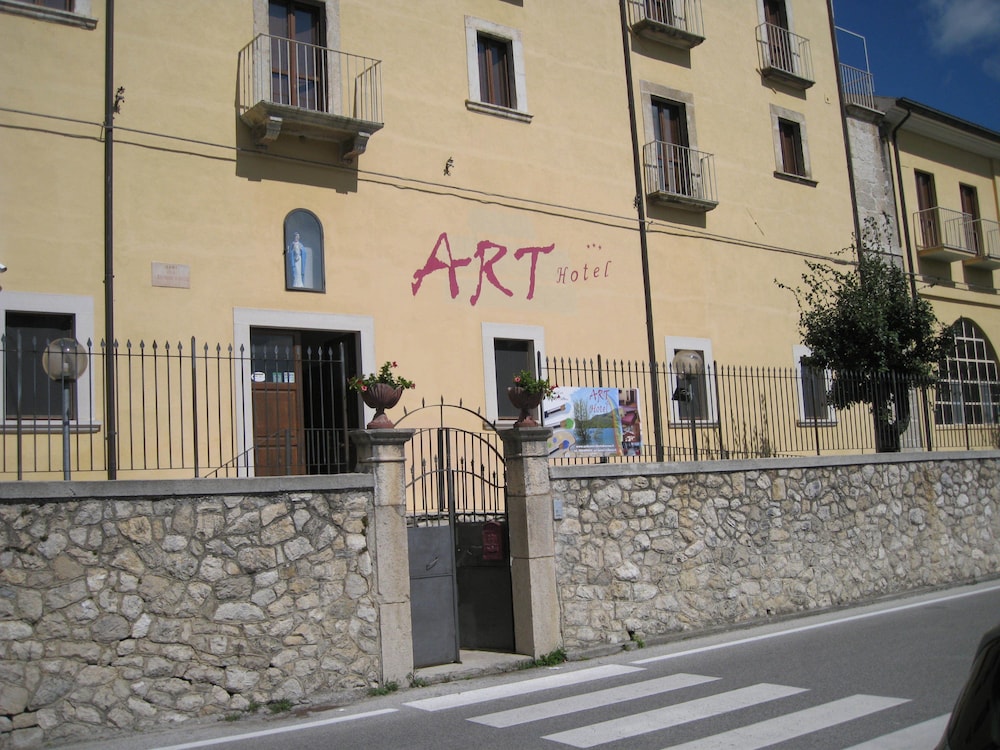 Art Hotel 30/41
