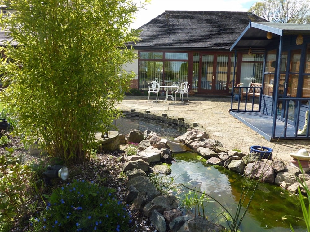 Orchard Side Bed And Breakfast 16/50