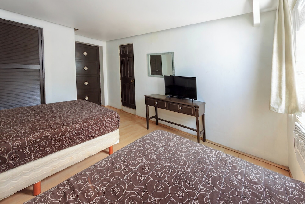 Capital O Hotel Colon Express Guadalajara 39/48