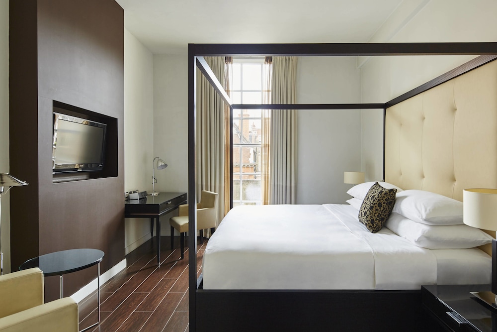 Marriott London Hotel Grosvenor Square 6/61