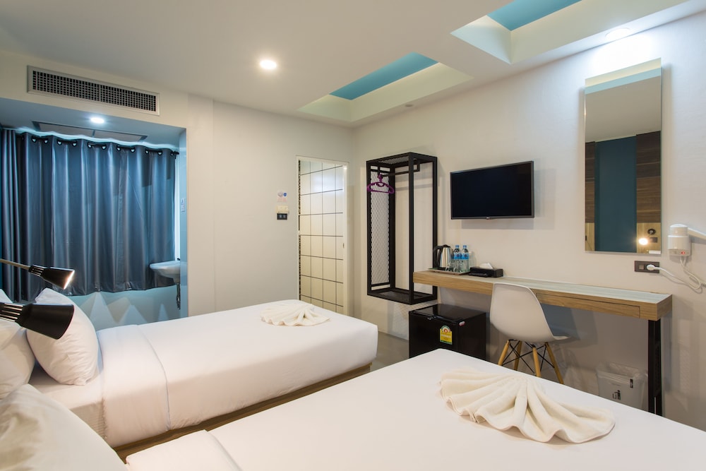 City Hotel 16/50