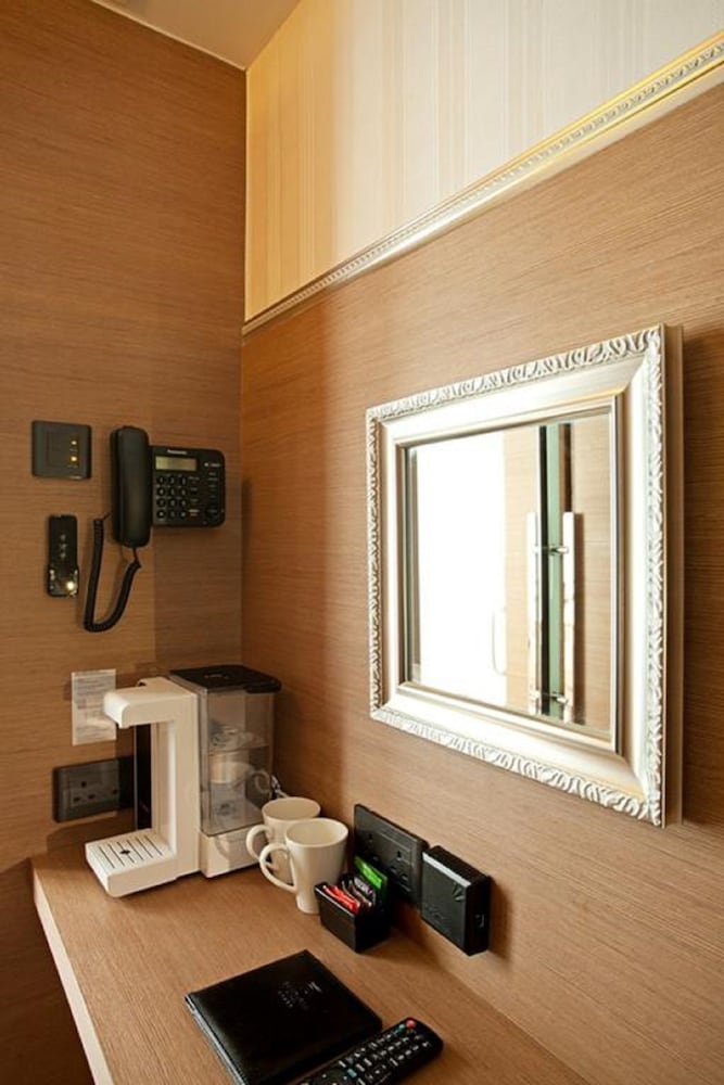 Bluejay Residences 35/40