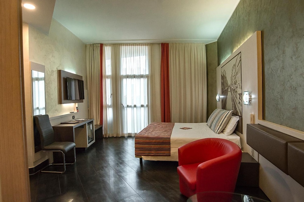 Hotel Milano Navigli 49/71