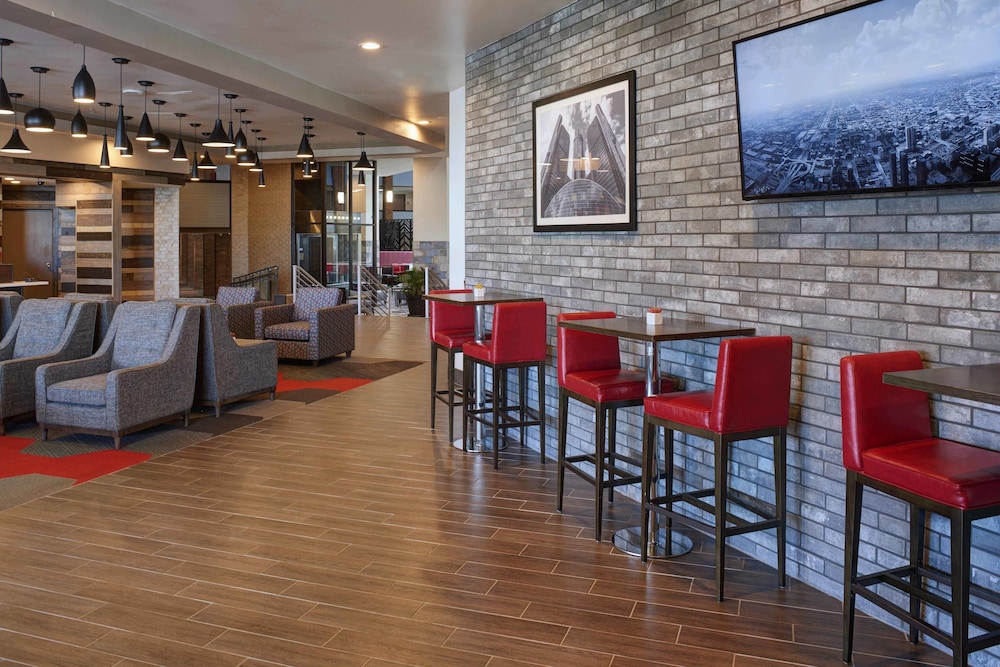 FOUR POINTS BY SHERATON DETROIT NOVI 48/63