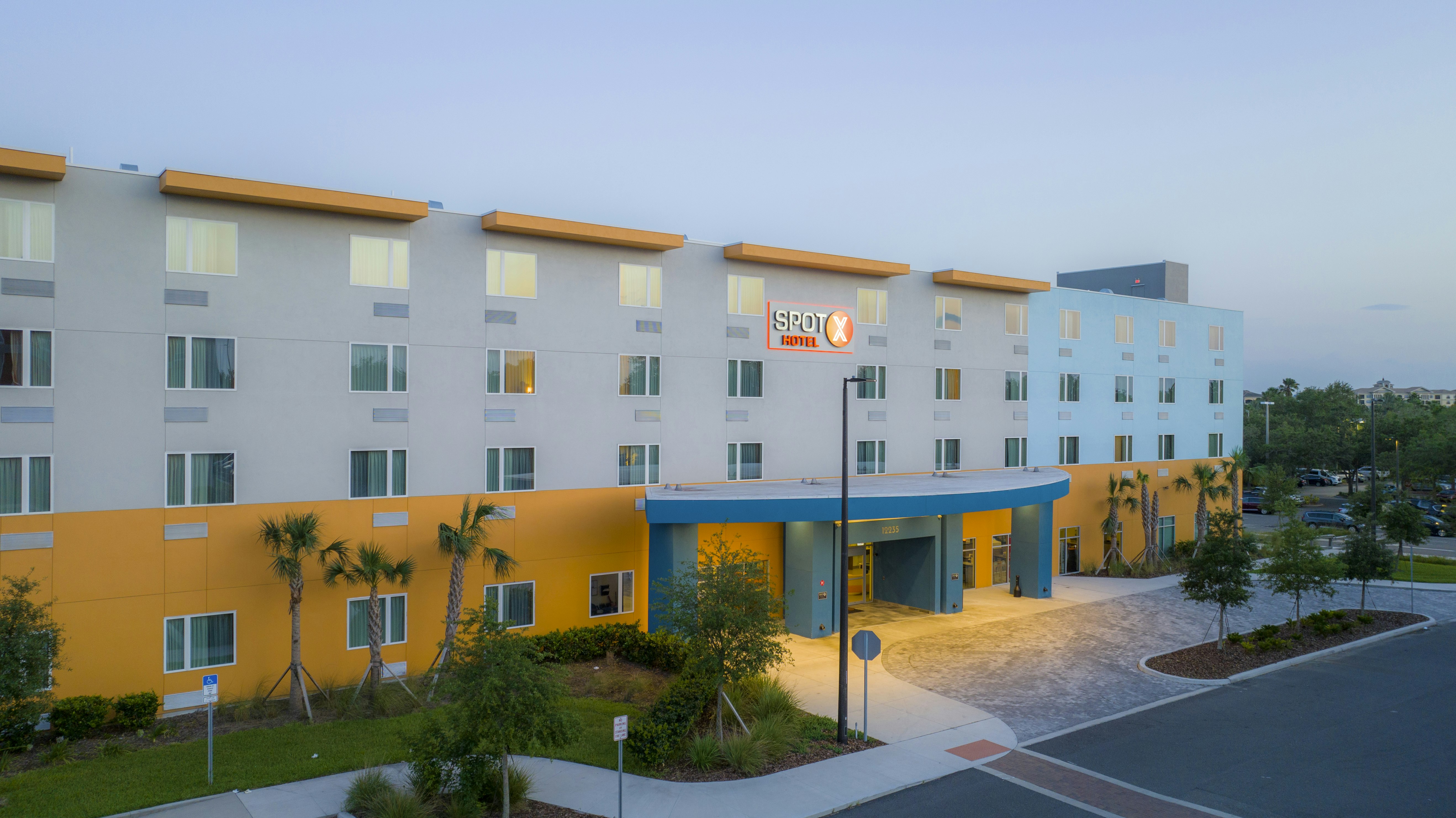 SPOT X Hotel Orlando/Intl Dr by The Red Collection in ORLANDO - FL