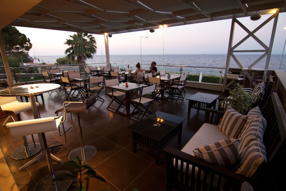 Elysion Hotel 32/43